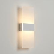 Zaevia Linear: Minimalist Acrylic Sconce - Wall Light | Zaevia