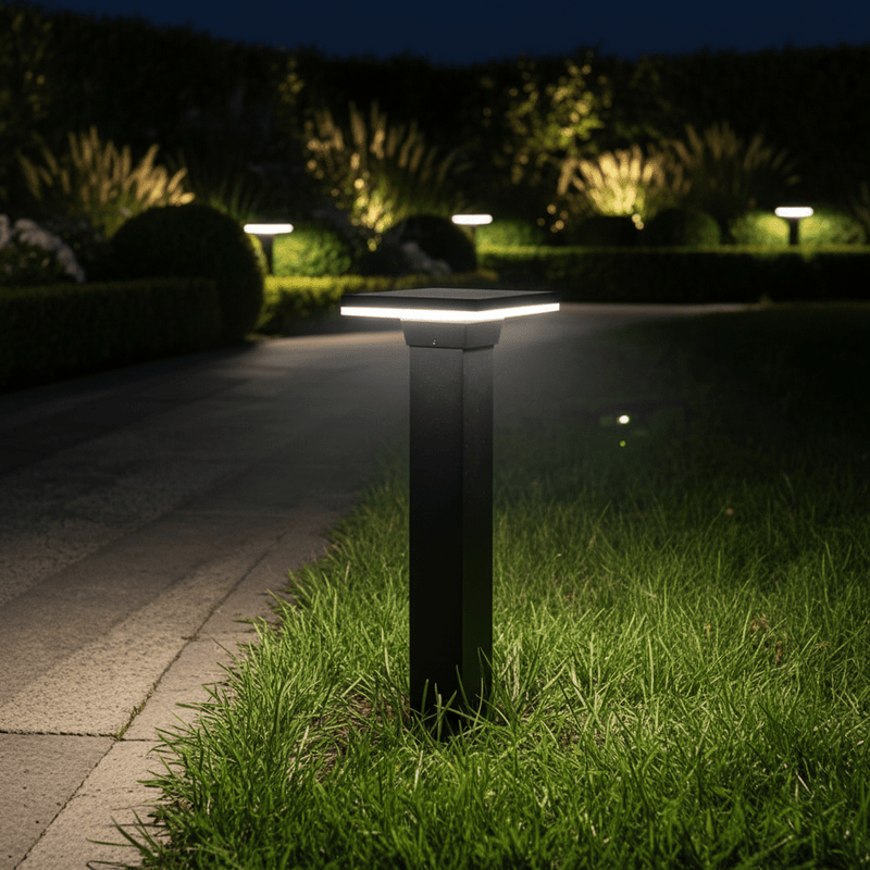 Halo Outdoor LED Bollard Path Light