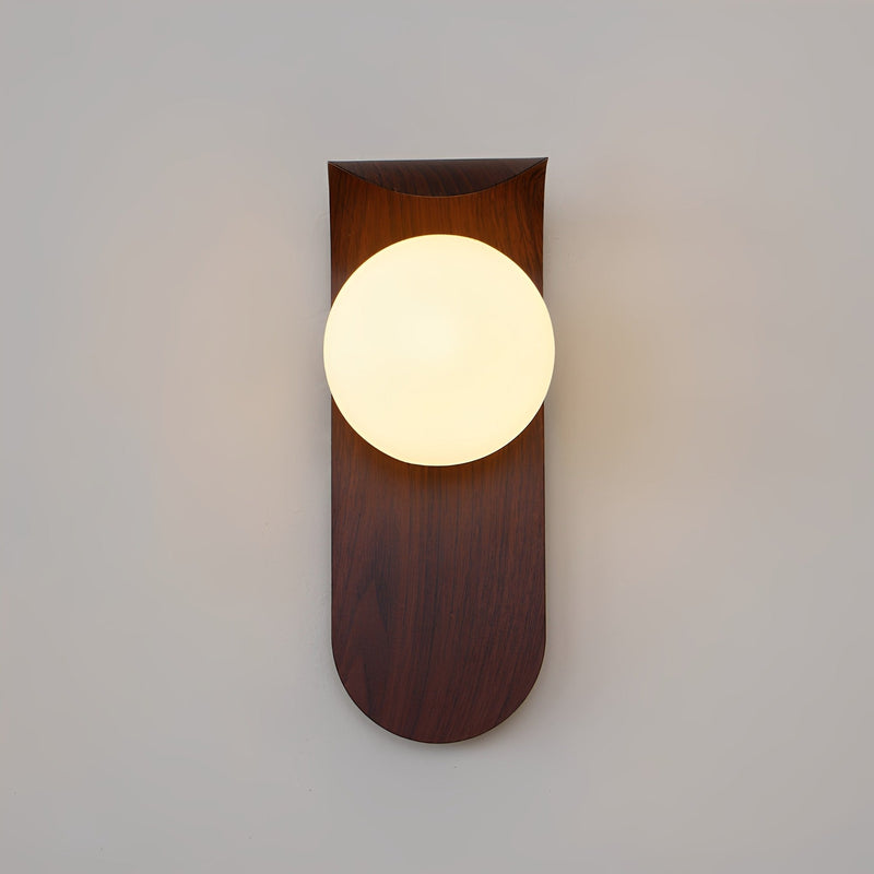 Zaevia Kora: Curved Wood Sconce - Wall Light | Zaevia