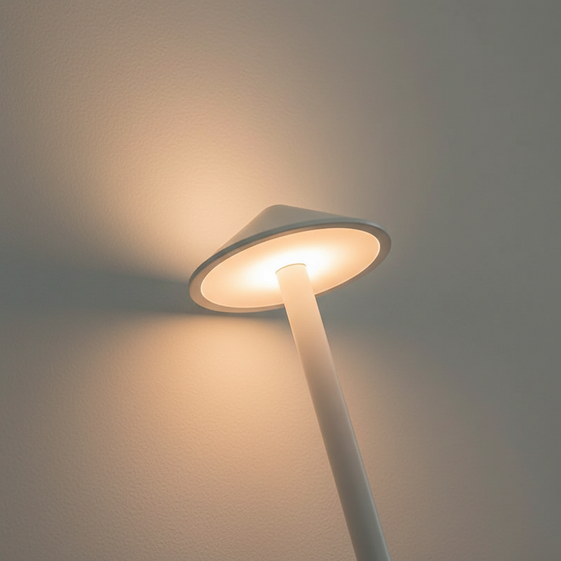 Luma Cordless Rechargeable Table Lamp