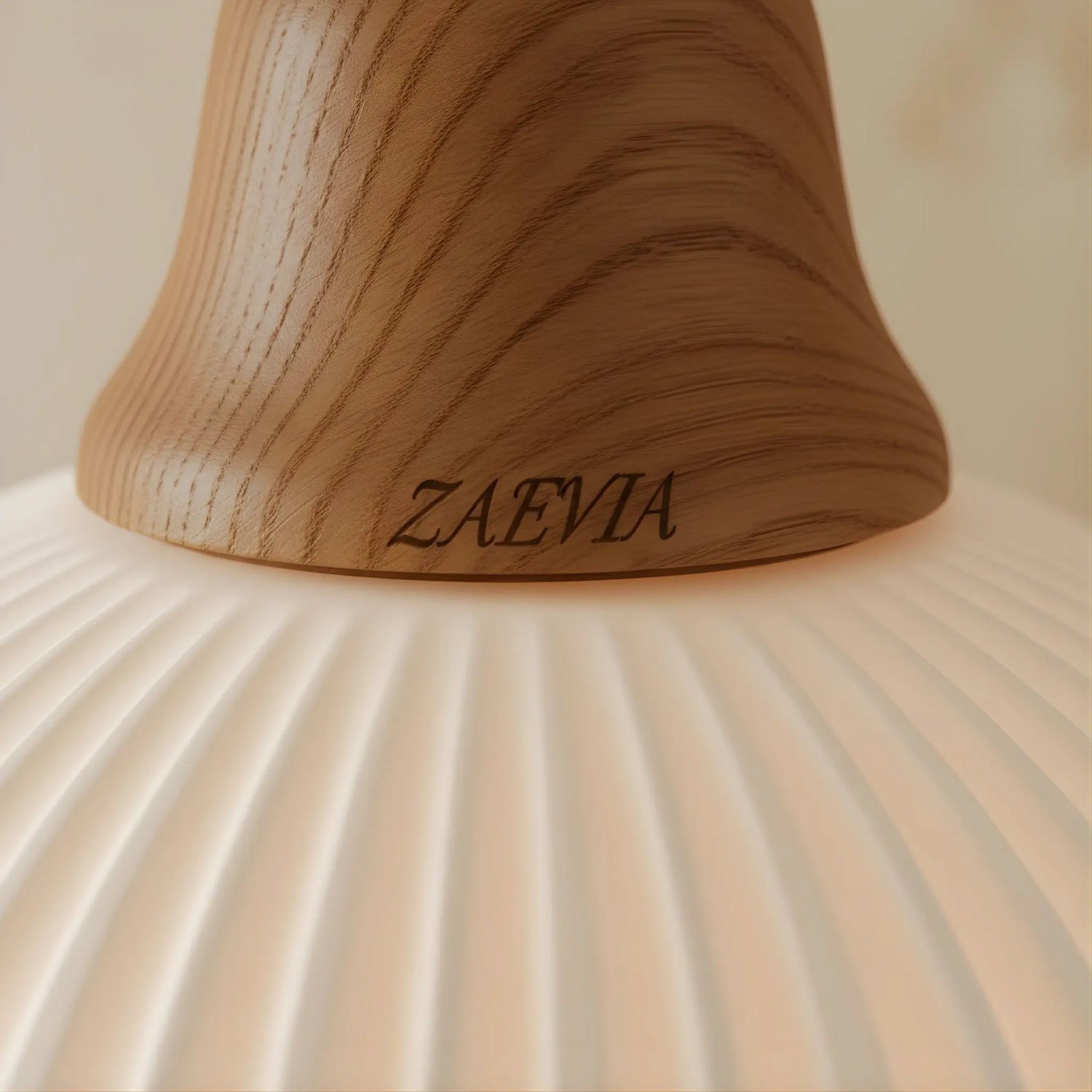 Natural Oak and Ribbed Ceramic Detail