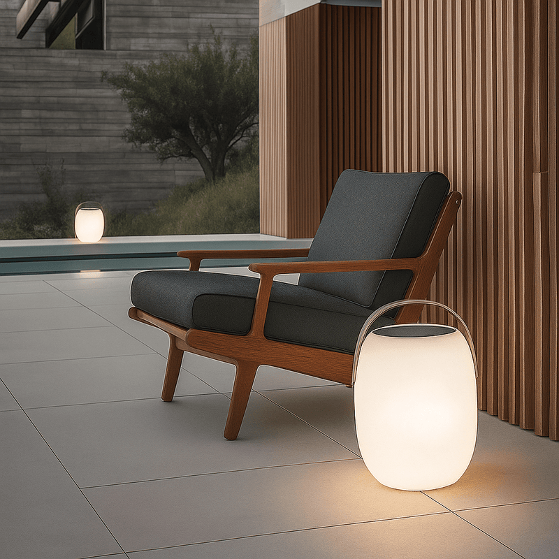 Zaevia Solis: Portable Solar Outdoor Floor Lamp - Lantern | Zaevia