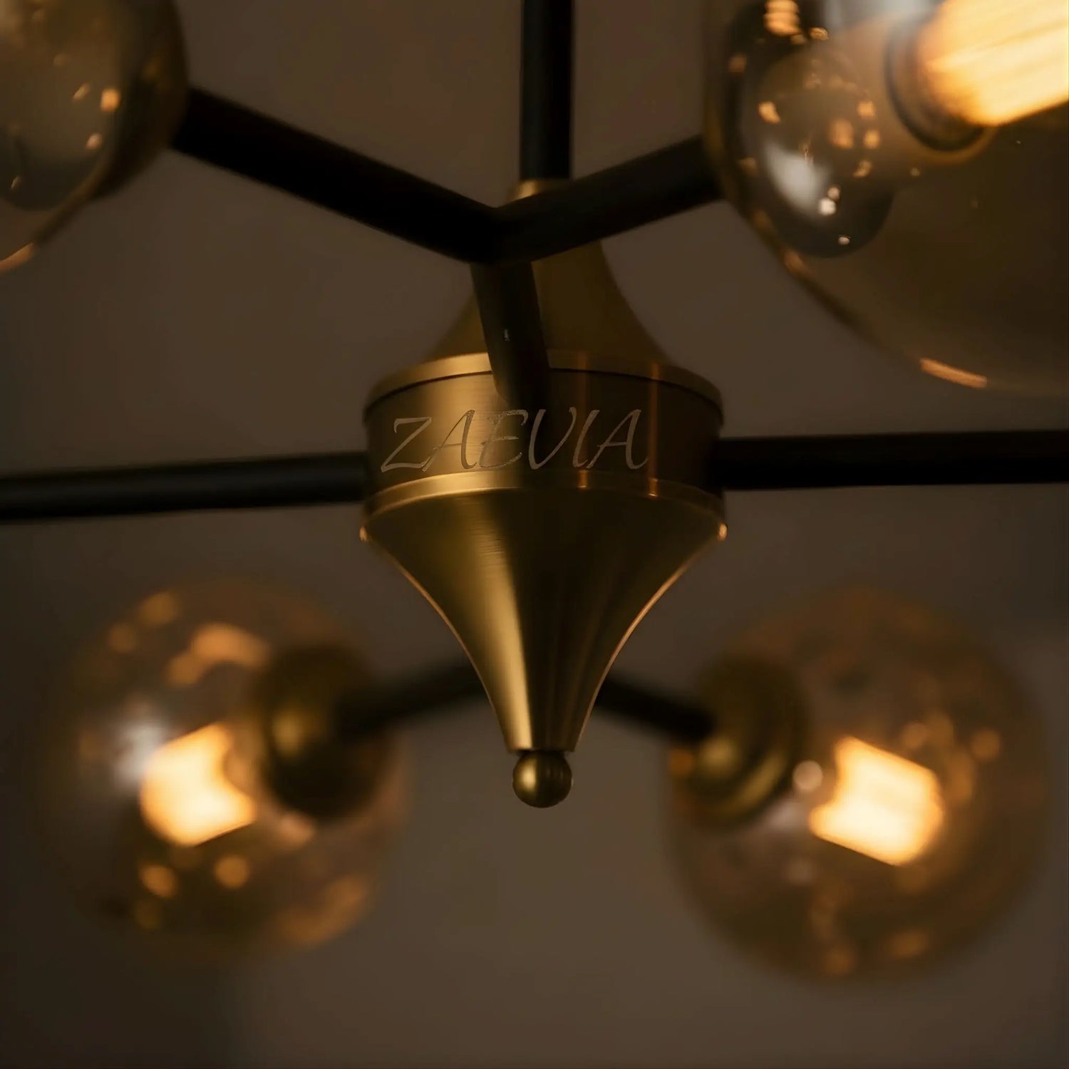 Brushed Gold Finish and Tapered Hub Detail